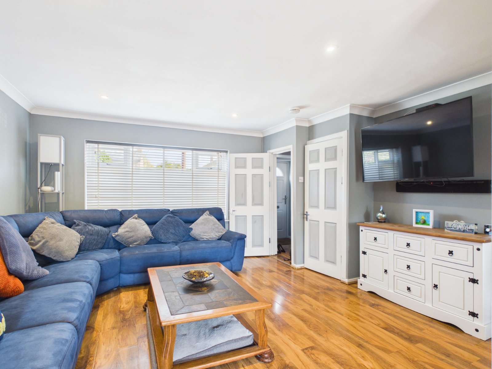 Hithermoor Road, Staines-upon-Thames, Surrey, TW19, photo 2