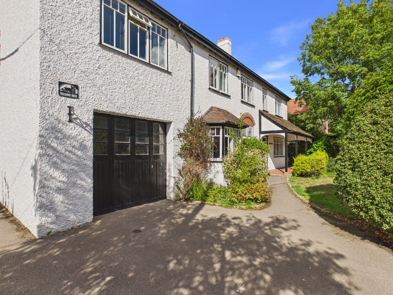 Treadaway Road, Flackwell Heath, High Wycombe, Buckinghamshire, HP10, photo 34