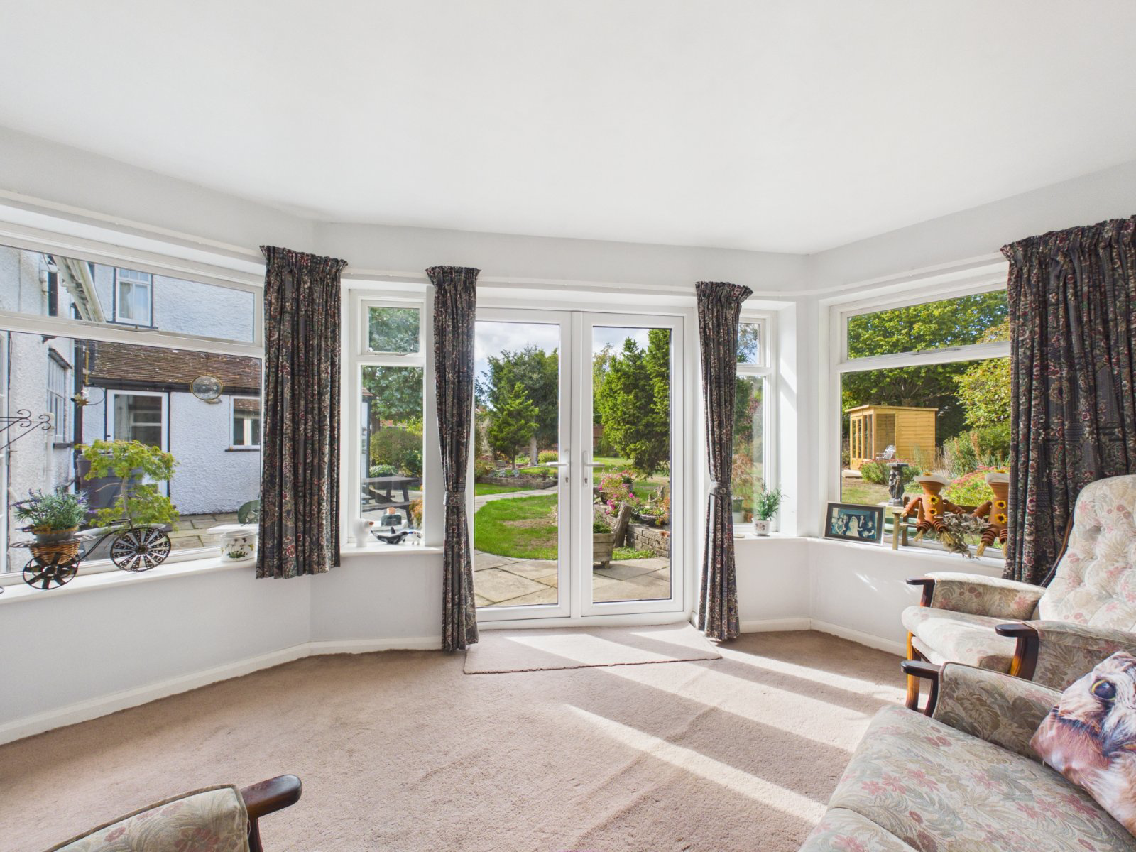 Treadaway Road, Flackwell Heath, High Wycombe, Buckinghamshire, HP10, photo 12