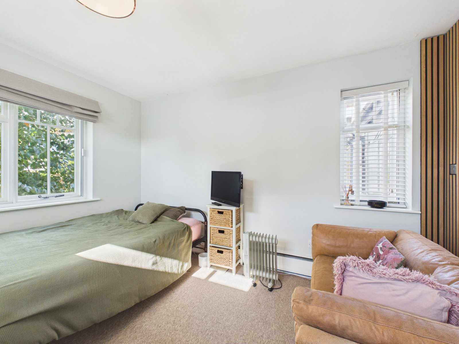 Treadaway Road, Flackwell Heath, High Wycombe, Buckinghamshire, HP10, photo 24