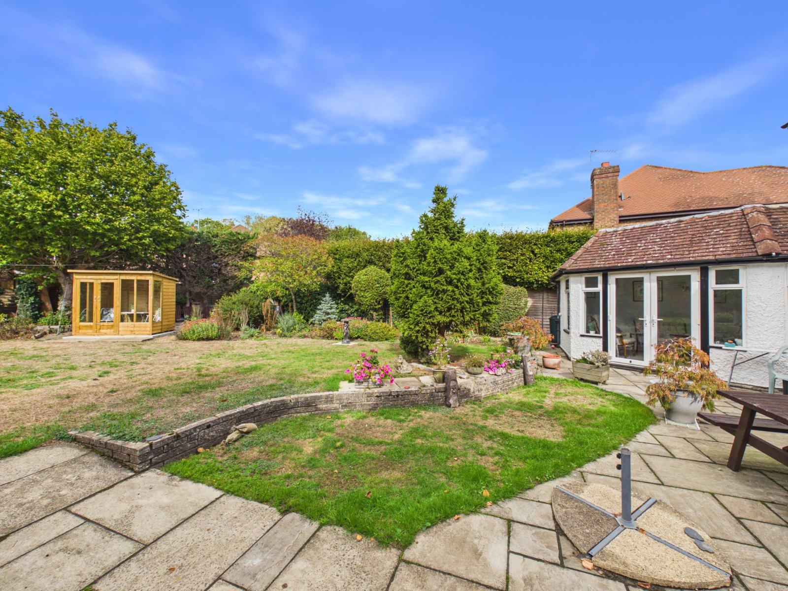 Treadaway Road, Flackwell Heath, High Wycombe, Buckinghamshire, HP10, photo 27