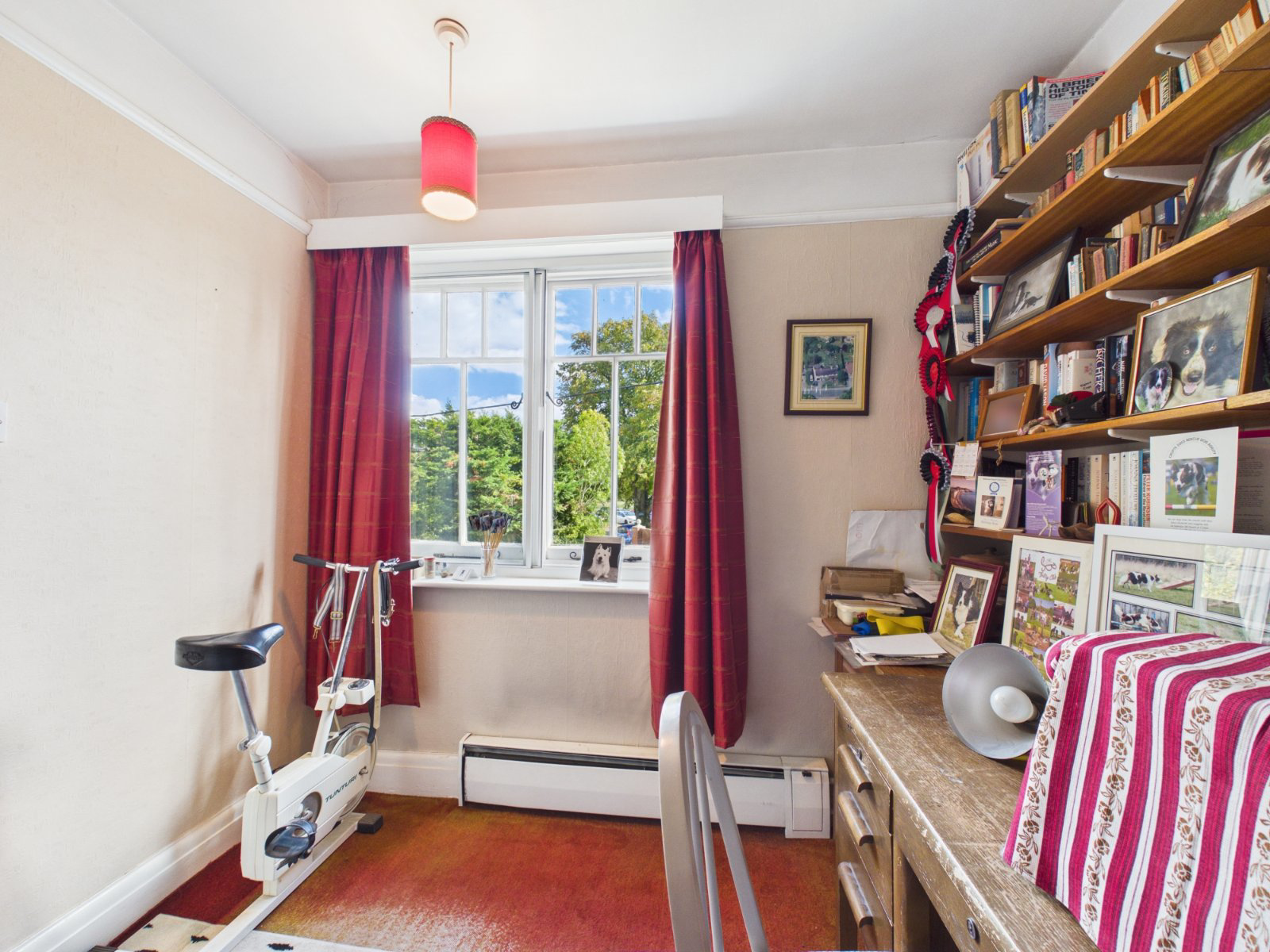 Treadaway Road, Flackwell Heath, High Wycombe, Buckinghamshire, HP10, photo 20