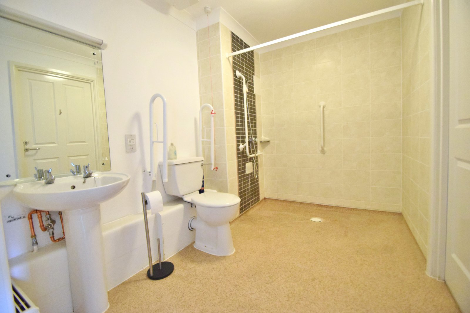 Photo 9