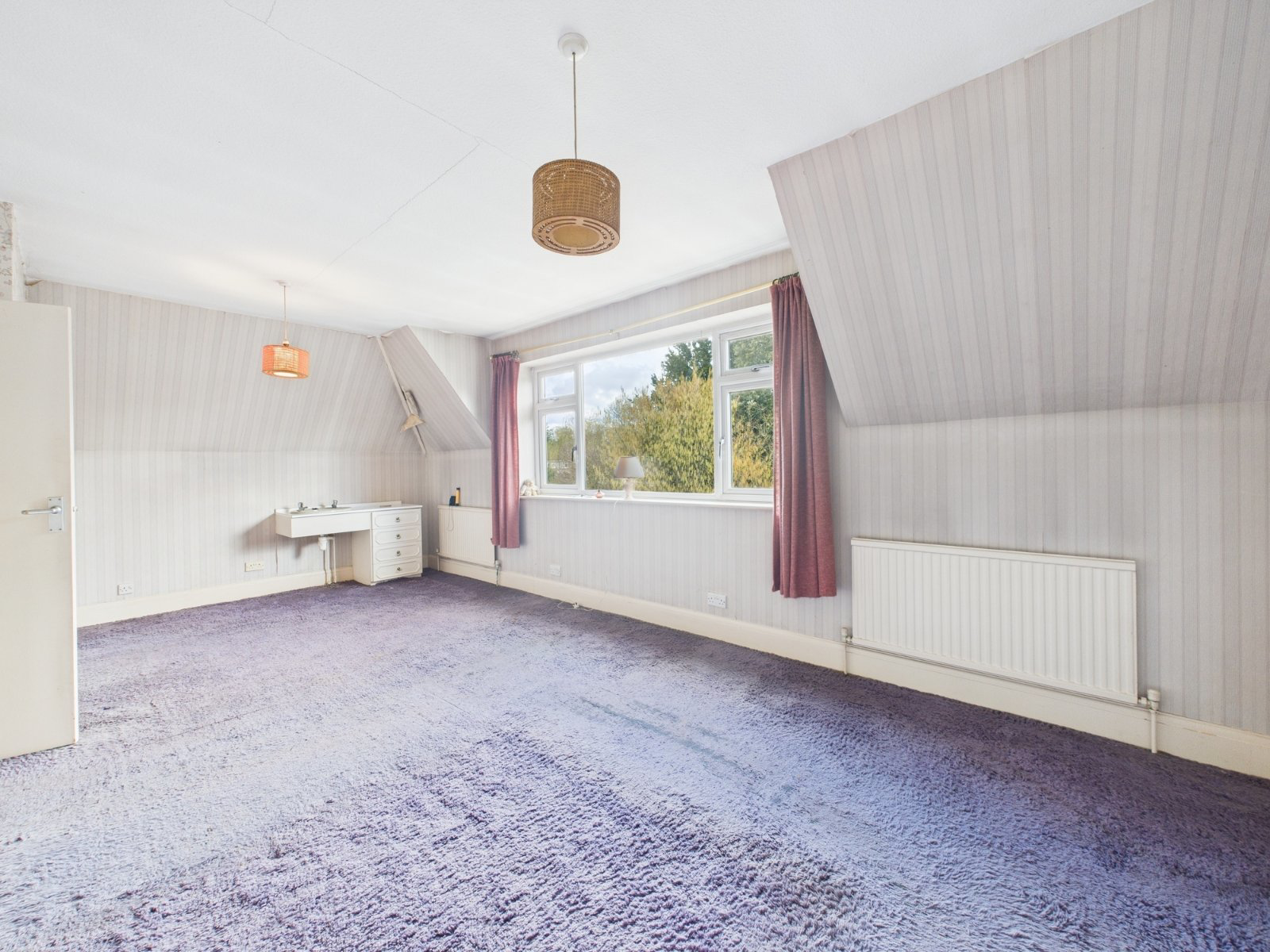 Queens Avenue, Feltham, Middlesex, TW13, photo 11
