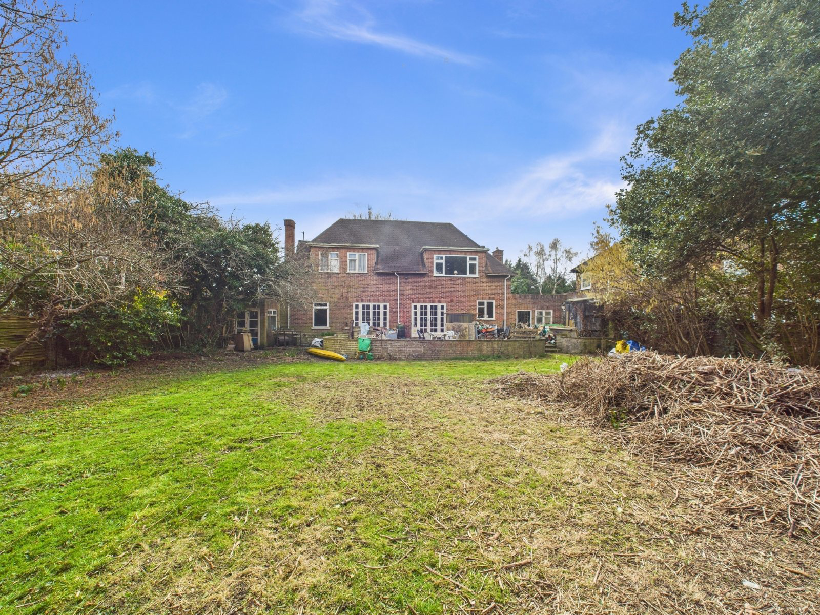 Queens Avenue, Feltham, Middlesex, TW13, photo 9