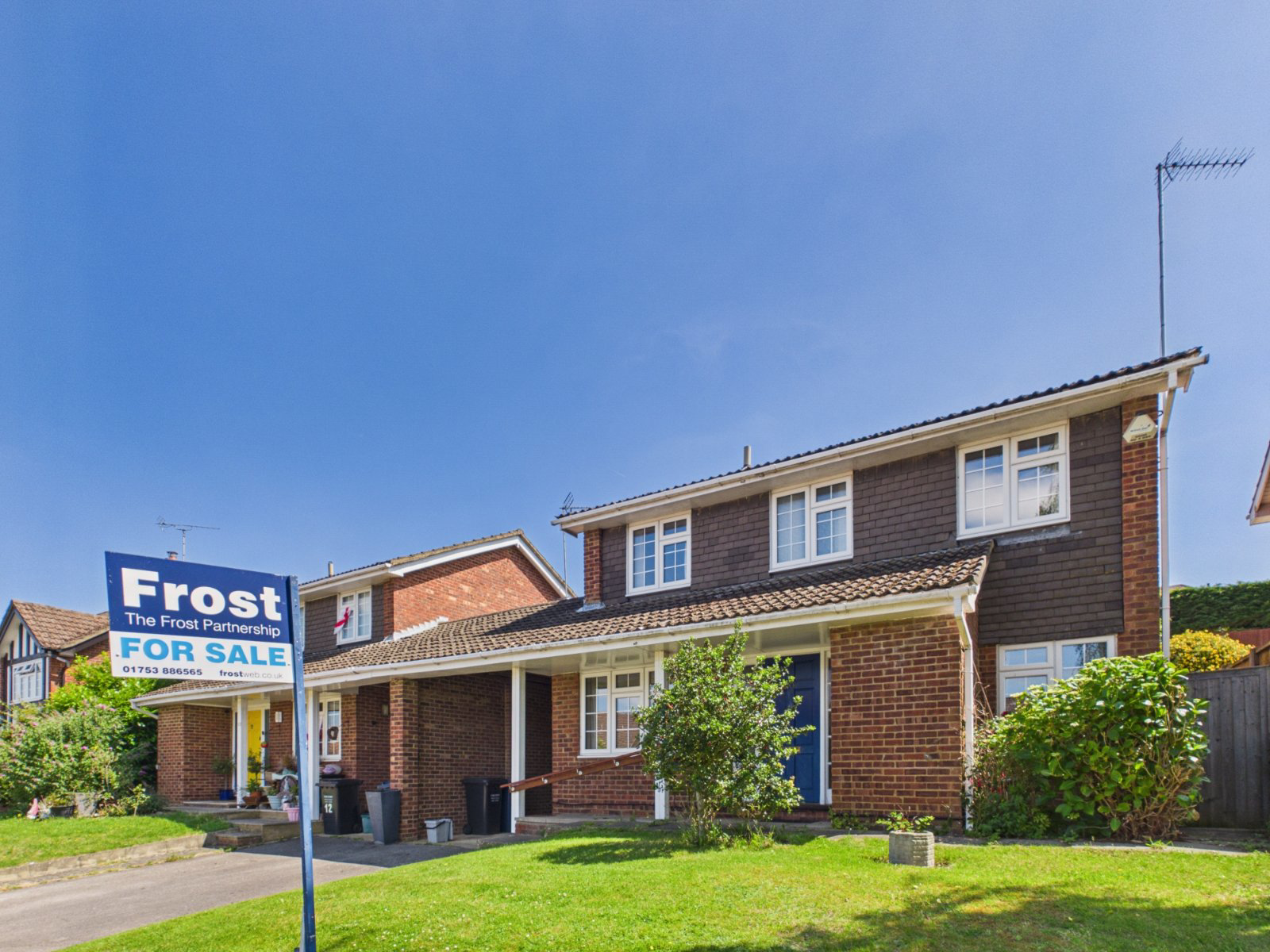 Deanacre Close, Chalfont St. Peter, Buckinghamshire, SL9