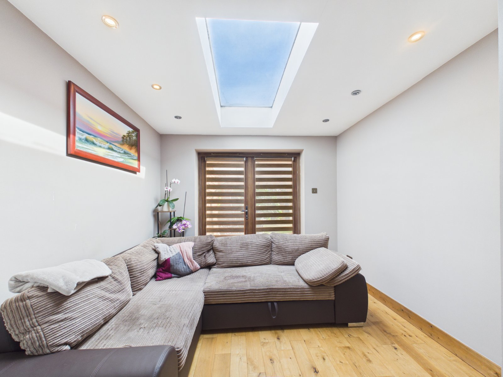 Sunbury Road, Feltham, Middlesex, TW13, photo 12