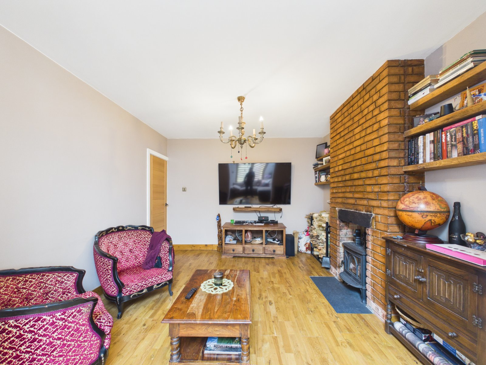 Sunbury Road, Feltham, Middlesex, TW13, photo 11