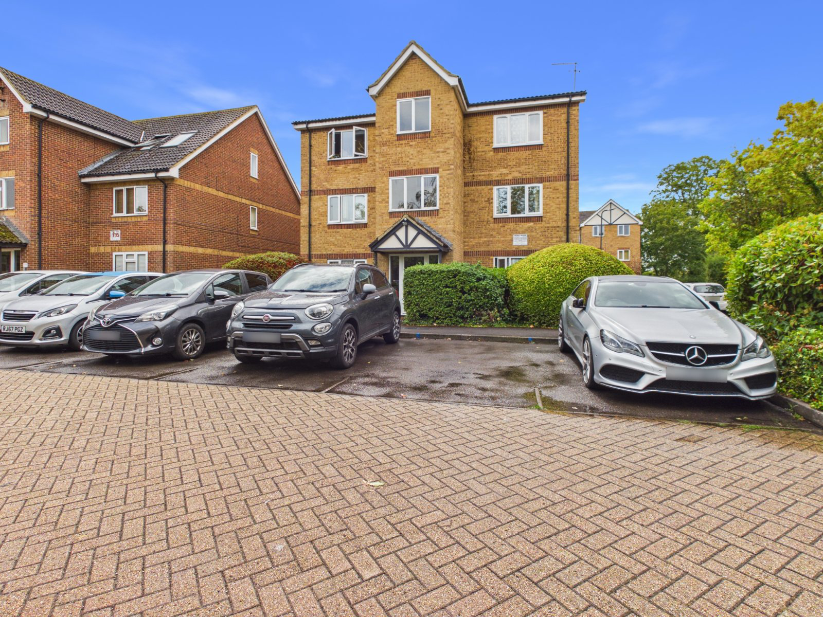 Common Road, Langley, Berkshire, SL3