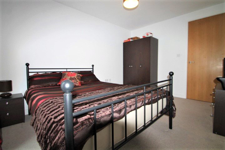 Bertelli Place, Mono Lane, Feltham, Middlesex, TW13, photo 11