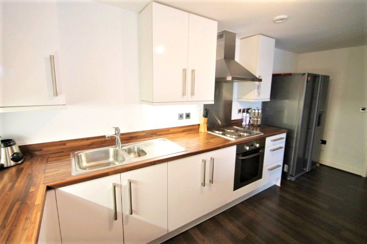 Bertelli Place, Mono Lane, Feltham, Middlesex, TW13, photo 6