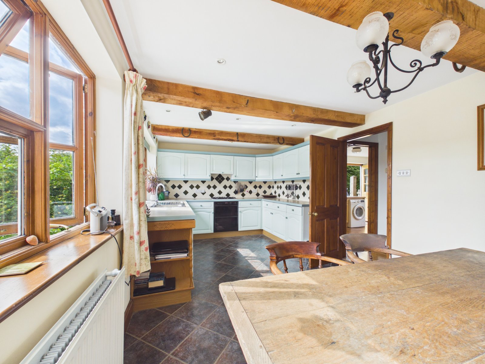 Whinneys Road, Loudwater, High Wycombe, Buckinghamshire, HP10, photo 13
