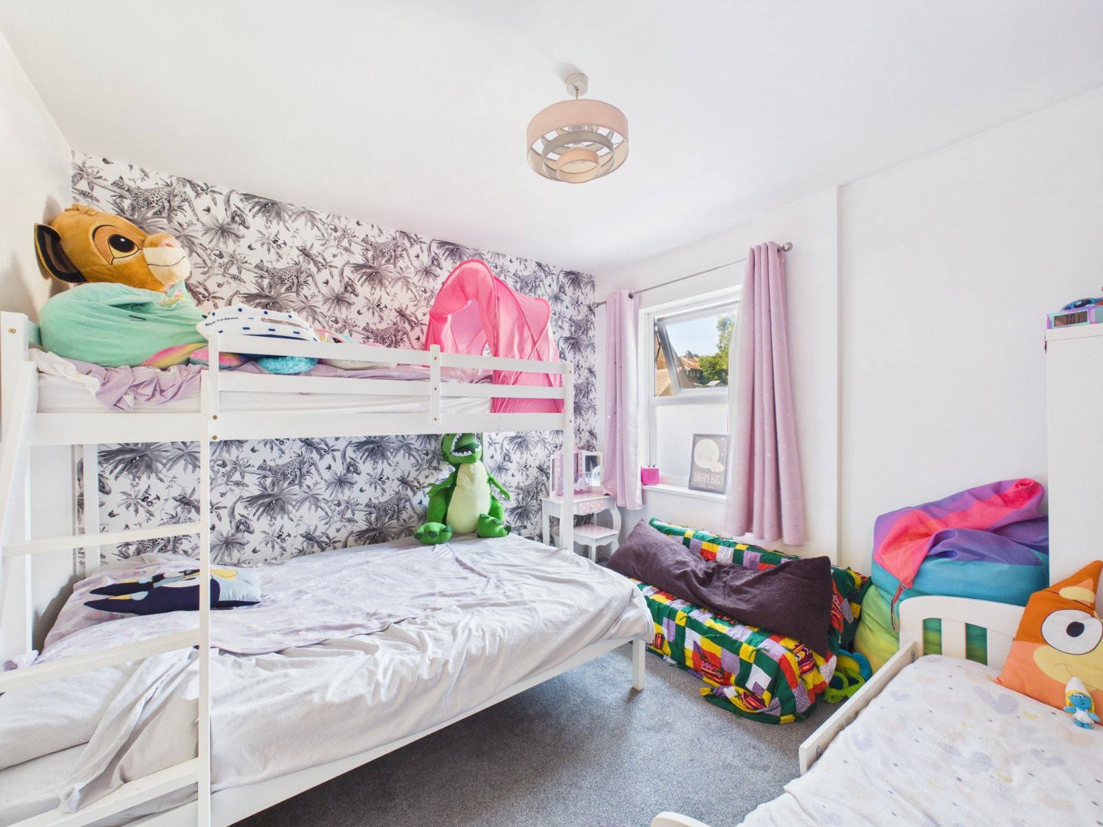 London Road, High Wycombe, Buckinghamshire, HP11, photo 9