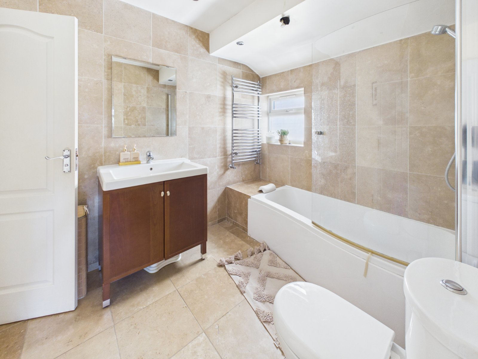 Ditton Road, Langley, Berkshire, SL3, photo 9