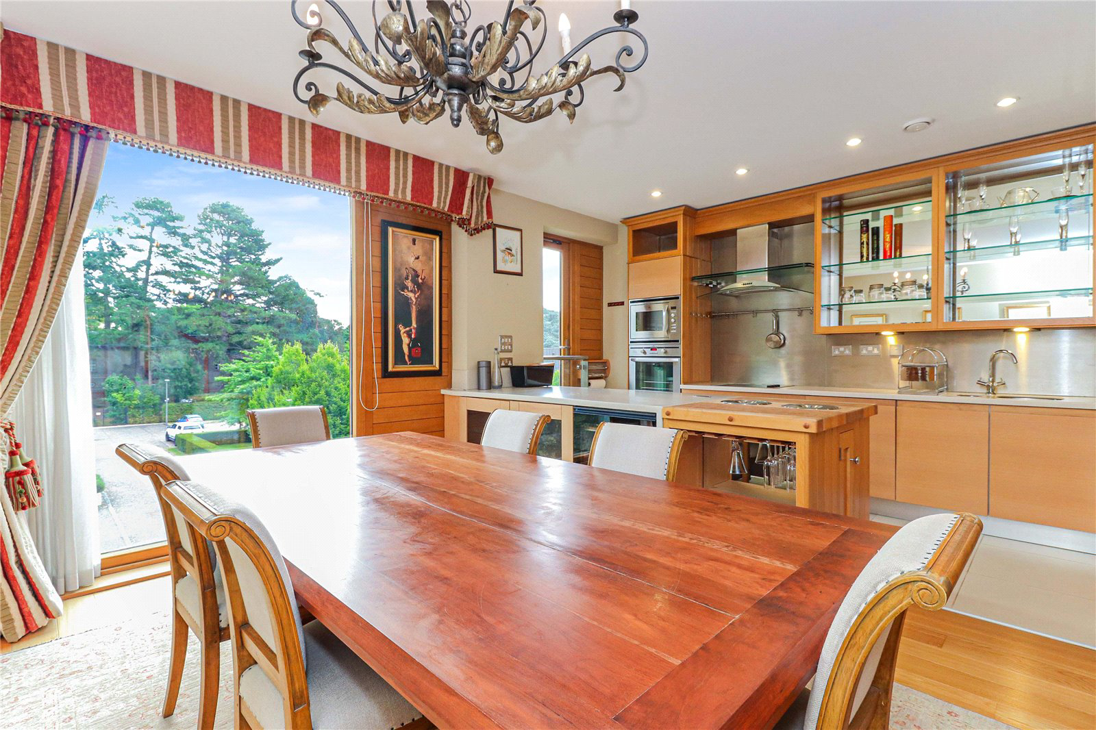 Cliveden Gages, Taplow, Buckinghamshire, SL6, photo 11