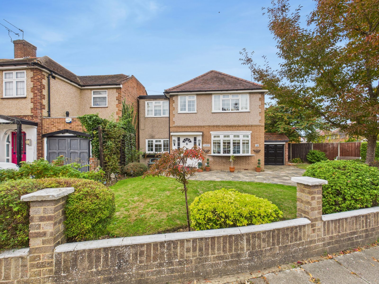 Gilmore Crescent, Ashford, Surrey, TW15