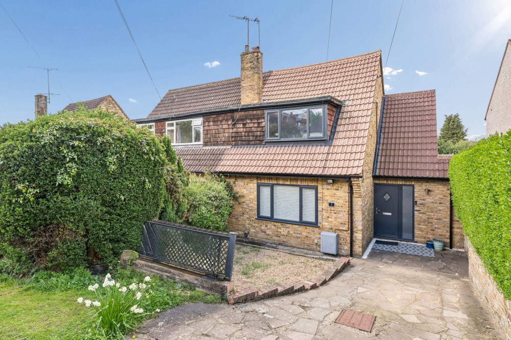 Grassingham End, Chalfont St. Peter, Gerrards Cross, Buckinghamshire, SL9