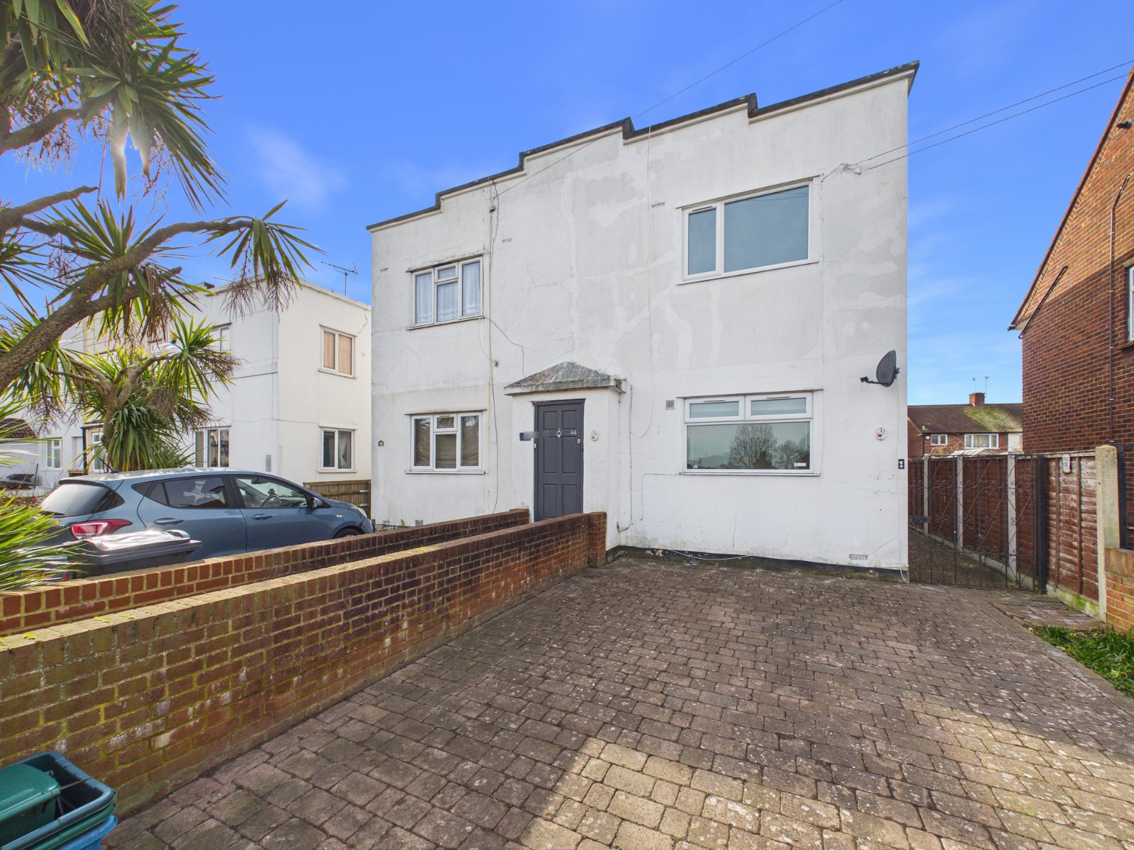 Bear Road, Feltham, Middlesex, TW13