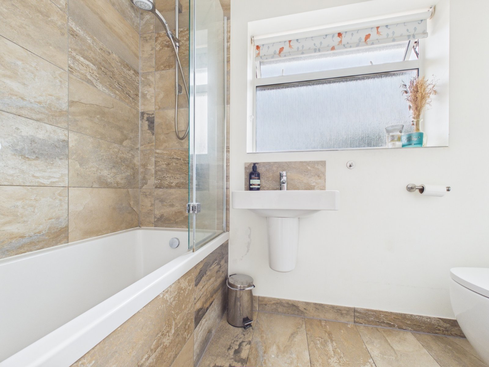 Meadow Walk, Bourne End, Buckinghamshire, SL8, photo 14