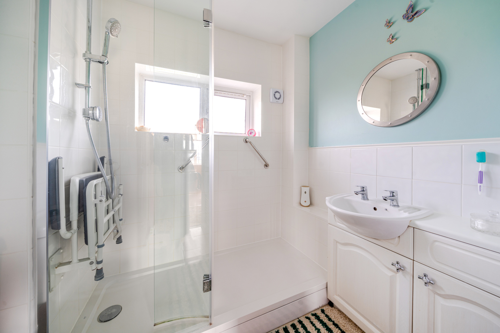 Bronsdon Way, Denham, Buckinghamshire, UB9, photo 9