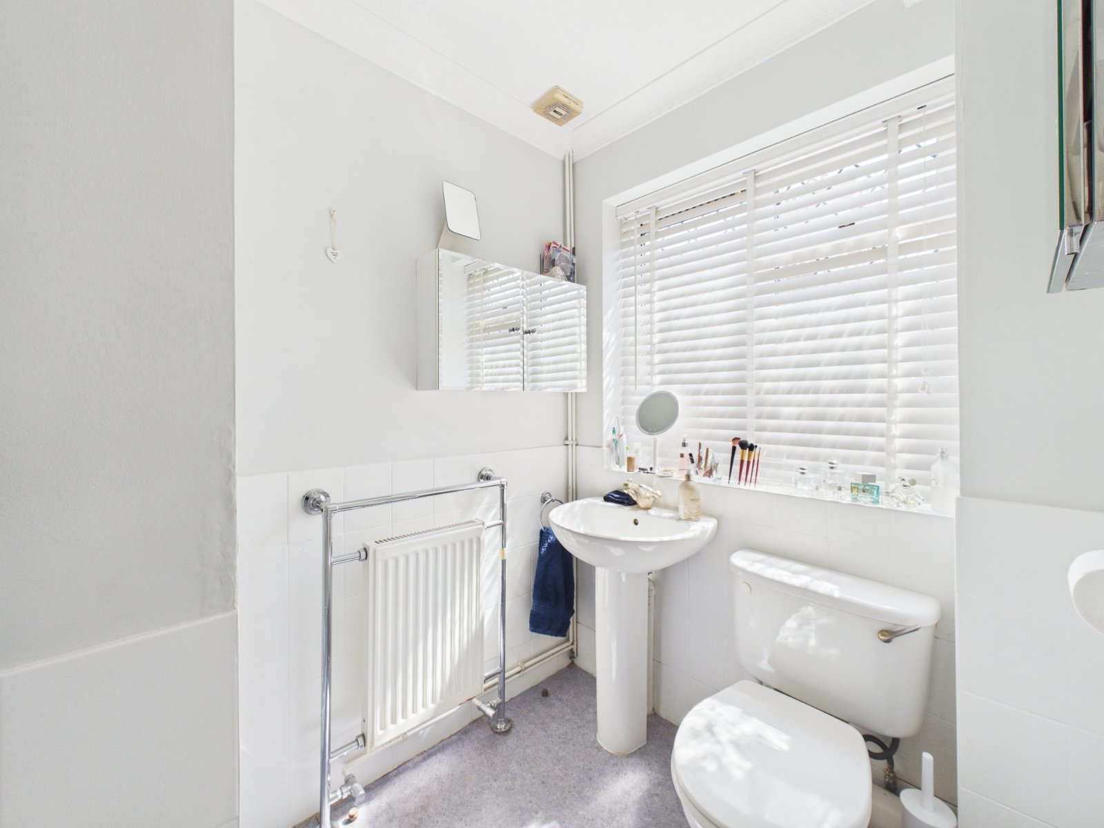 Brays Close, Hyde Heath, Amersham, Buckinghamshire, HP6, photo 11