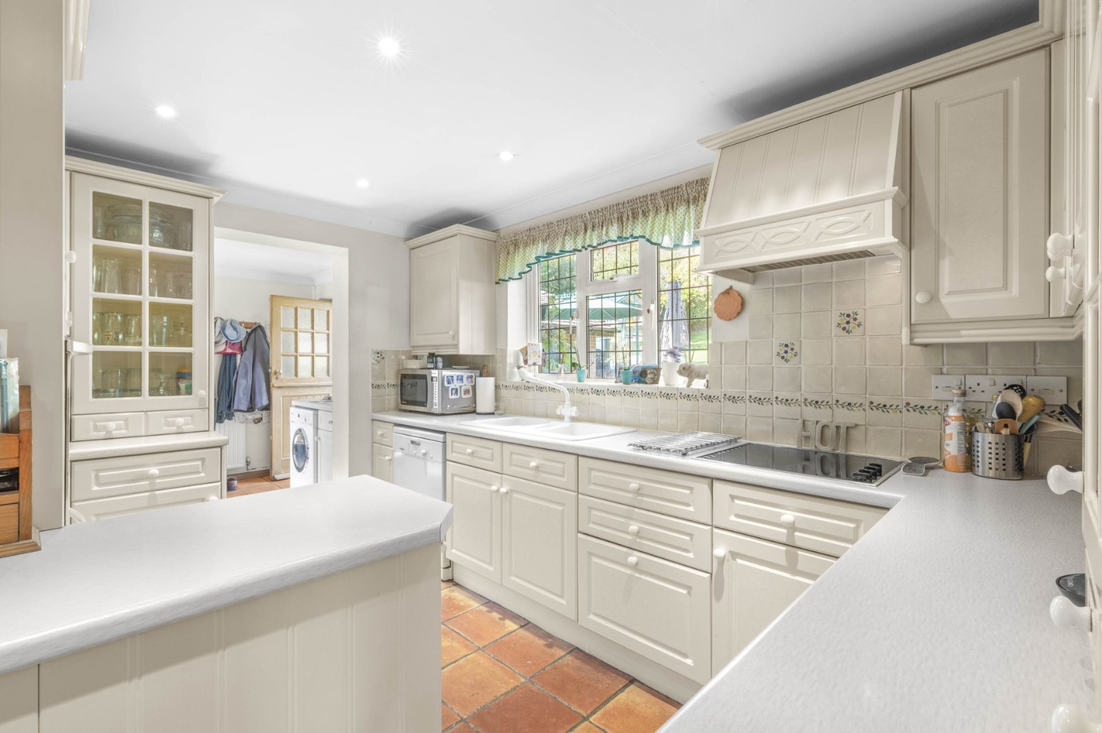 The Close, Bourne End, Buckinghamshire, SL8, photo 8