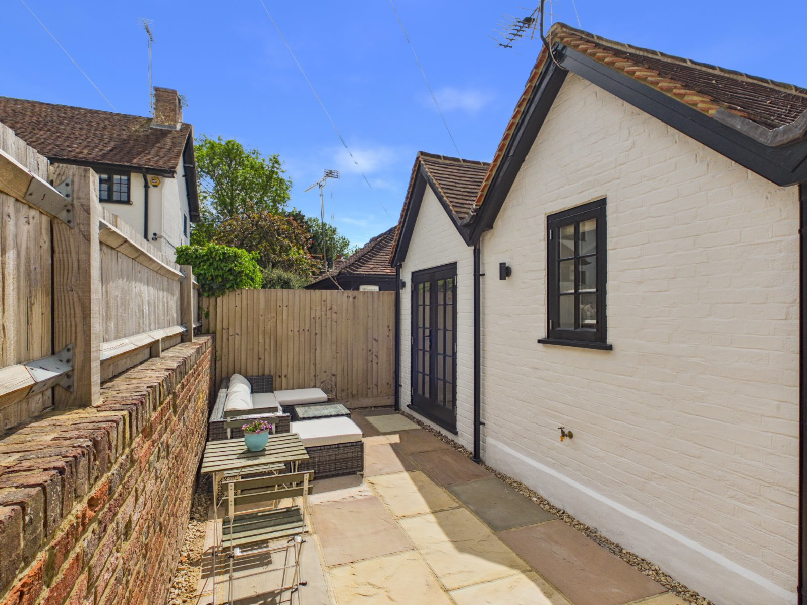 South Row, Fulmer Road, Fulmer, Buckinghamshire, SL3, photo 15
