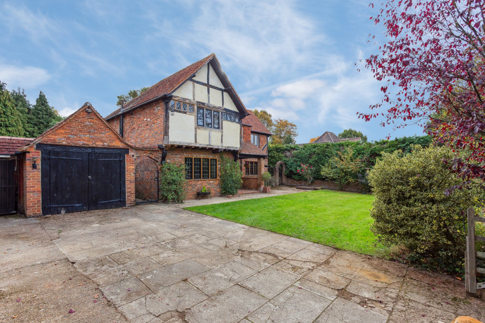 Copthall Corner, Chalfont St. Peter, Gerrards Cross, Buckinghamshire, SL9