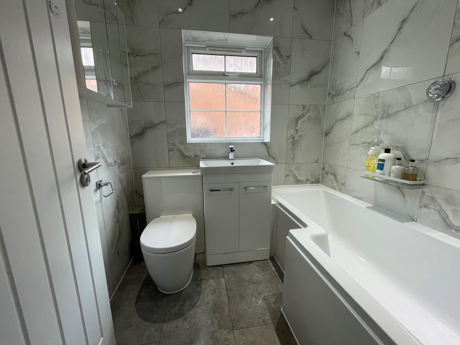 Nicholas Gardens, High Wycombe, Buckinghamshire, HP13, photo 9