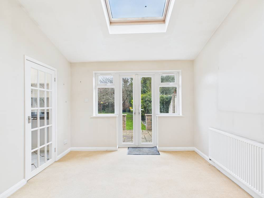 Grosvenor Road, Staines-upon-Thames, Surrey, TW18, photo 7