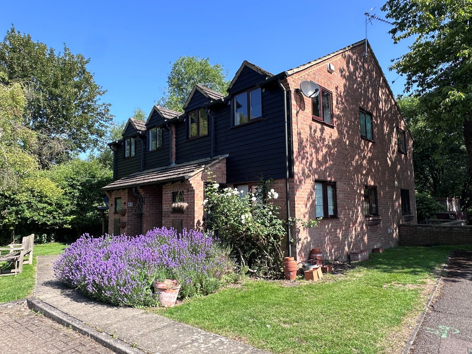 Frank Lunnon Close, Bourne End, SL8, photo 8