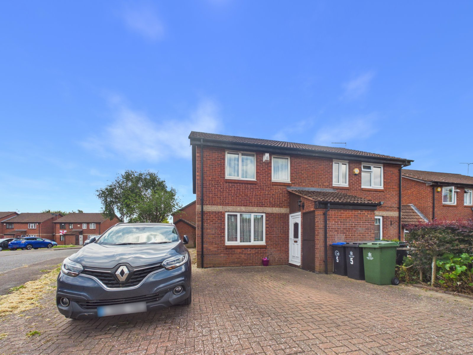 Thorn Drive, George Green, Buckinghamshire, SL3