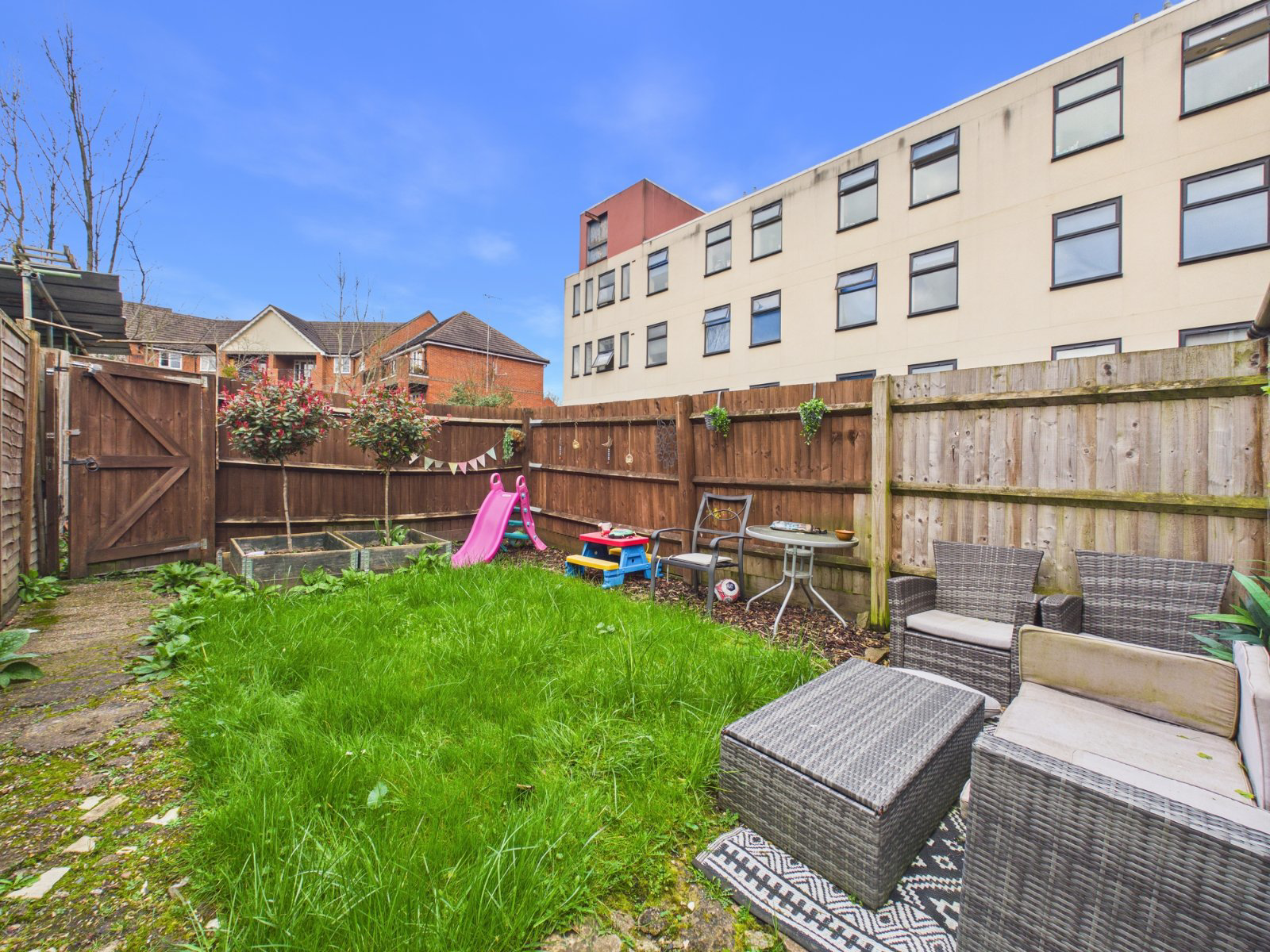 London Road, High Wycombe, Buckinghamshire, HP11, photo 23
