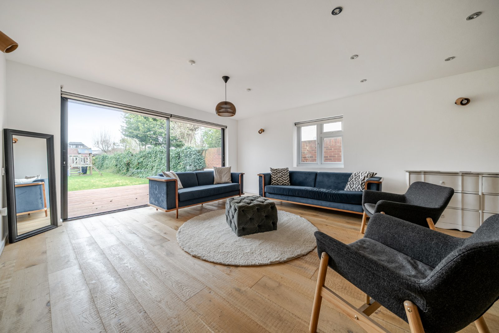 Wellesley Avenue, Richings Park, Buckinghamshire, SL0, photo 3