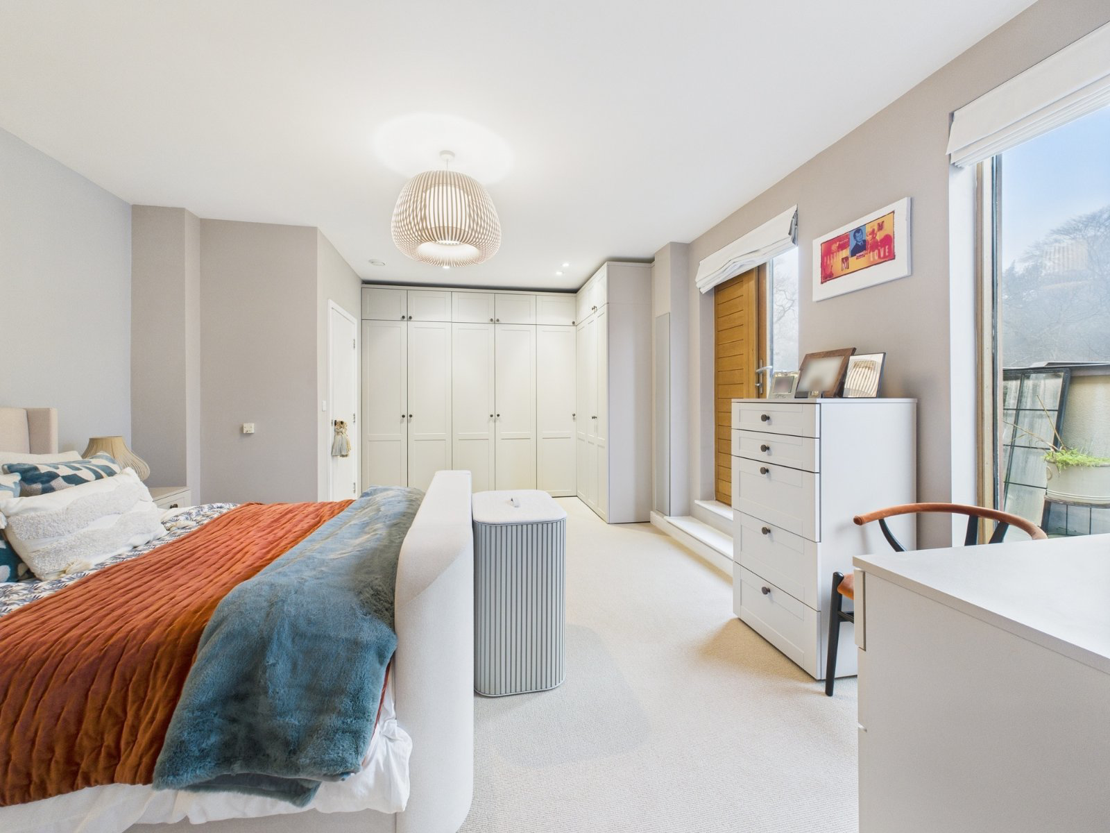 Cliveden Gages, Taplow, Maidenhead, Buckinghamshire, SL6, photo 6