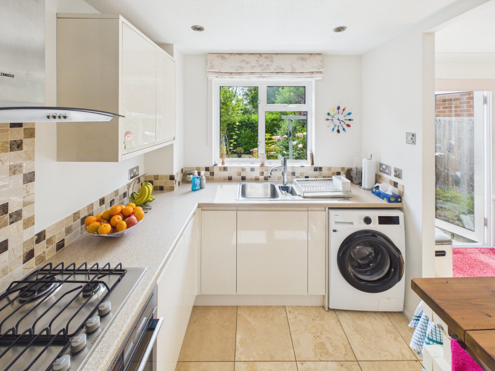 Ruscombe Gardens, Datchet, Berkshire, SL3, photo 5