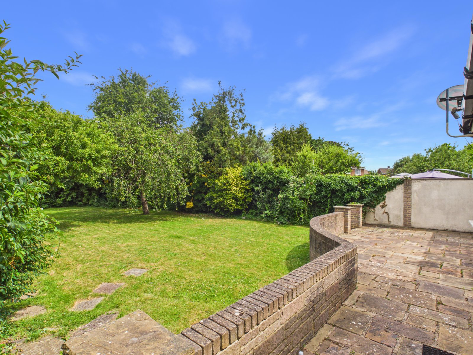 Grosvenor Road, Staines-upon-Thames, Surrey, TW18, photo 5