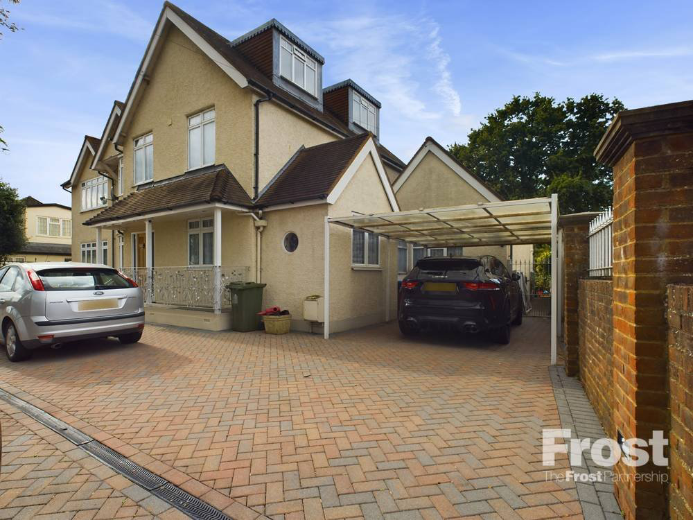 Coppermill Road, Wraysbury, Berkshire, TW19, photo 11
