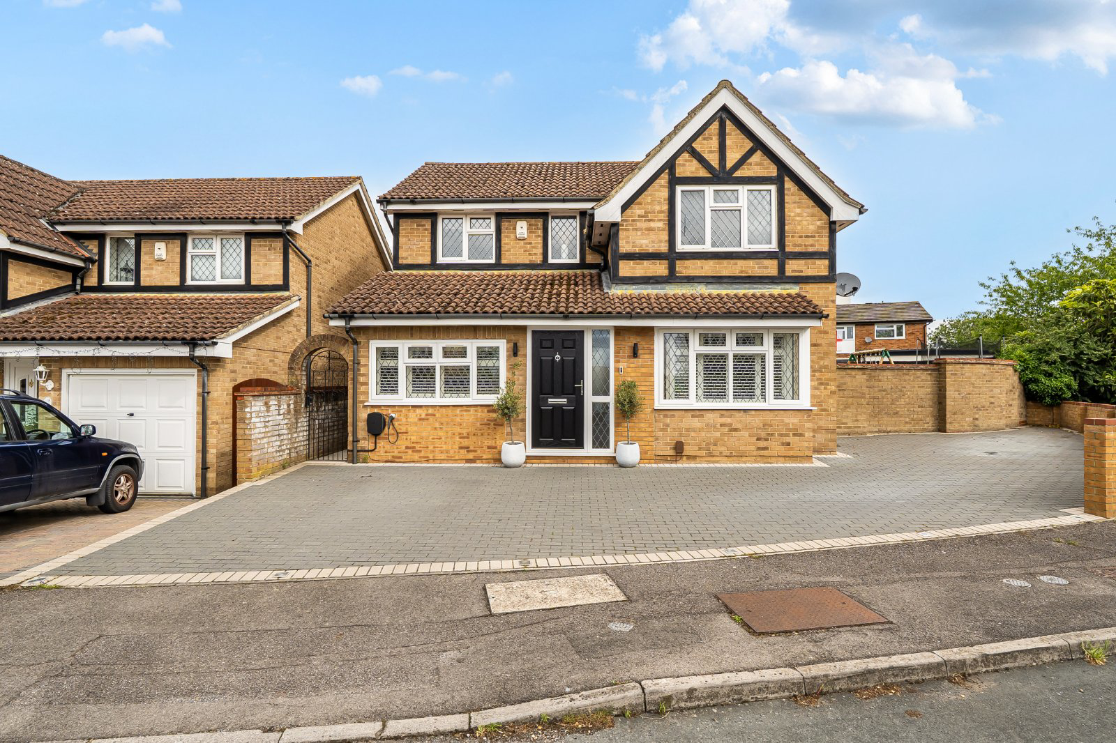 Shoreham Rise, Near Burnham, Slough, Buckinghamshire, SL2
