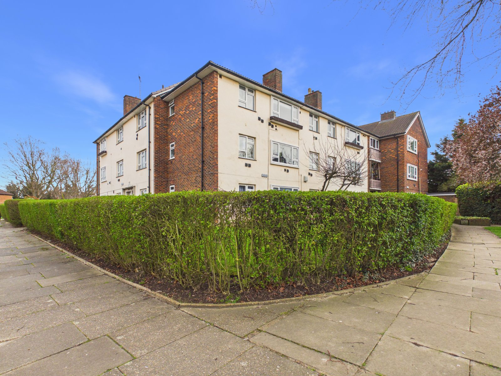 Renfrew Road, Hounslow, TW4