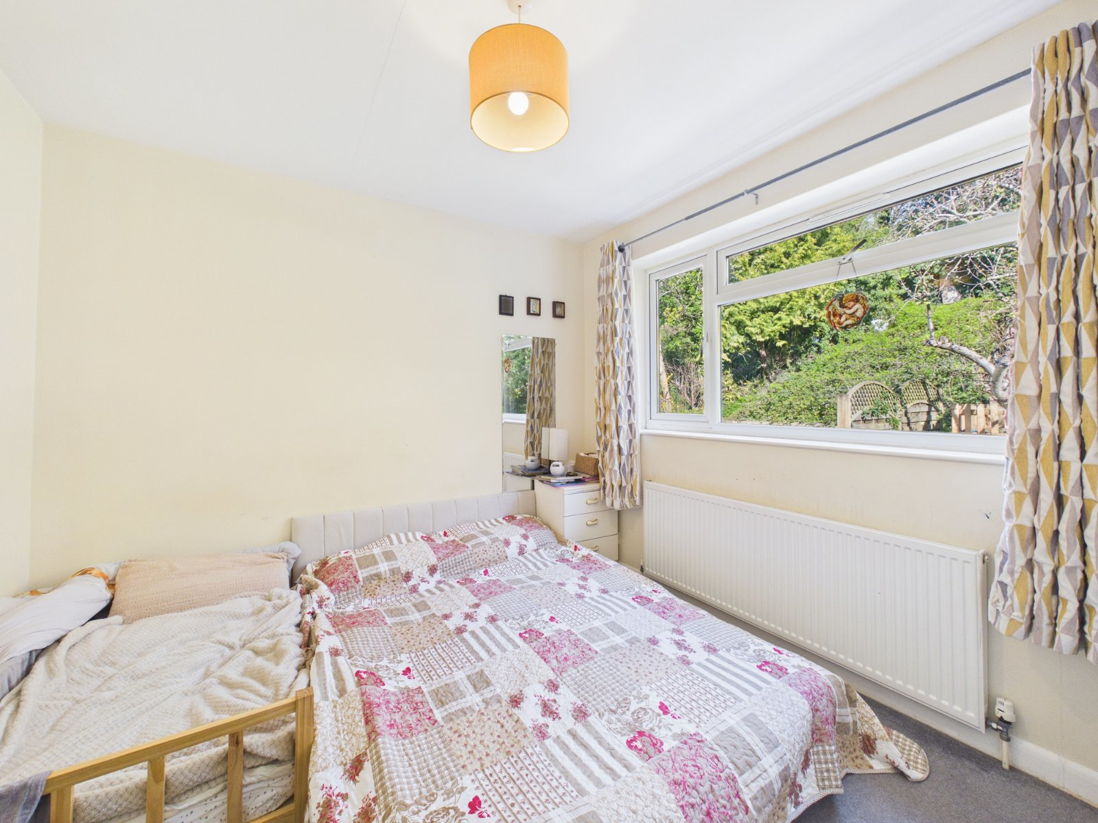 St. Georges Close, High Wycombe, Buckinghamshire, HP13, photo 6
