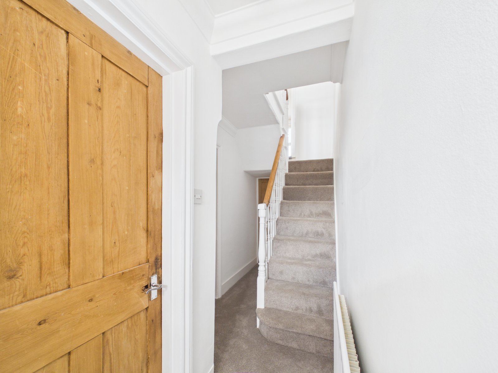 Chapel Park Road, Addlestone, Surrey, KT15, photo 14