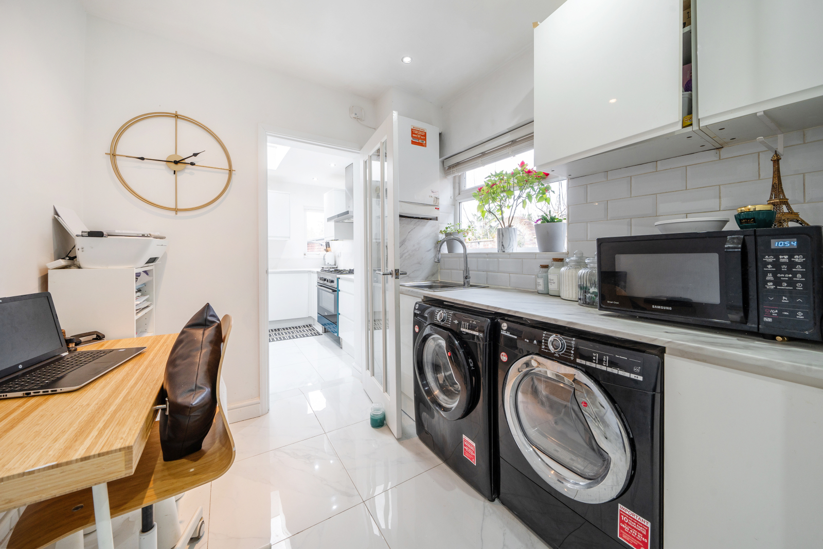 Mansion Lane, Iver, Buckinghamshire, SL0, photo 13