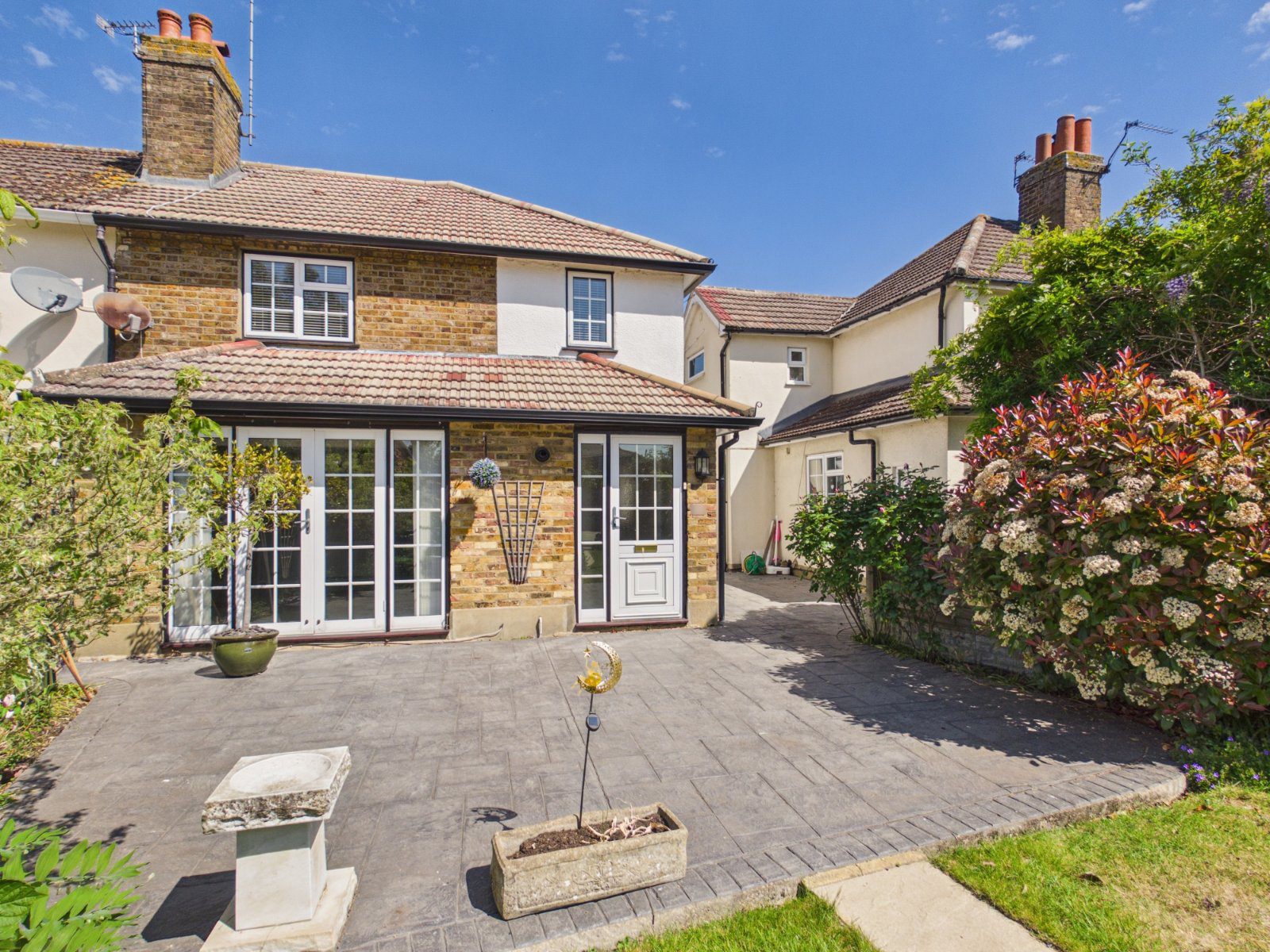 Chattern Hill, Ashford, Surrey, TW15