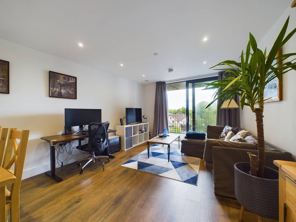 Mill Mead, Staines-upon-Thames, Surrey, TW18, photo 6