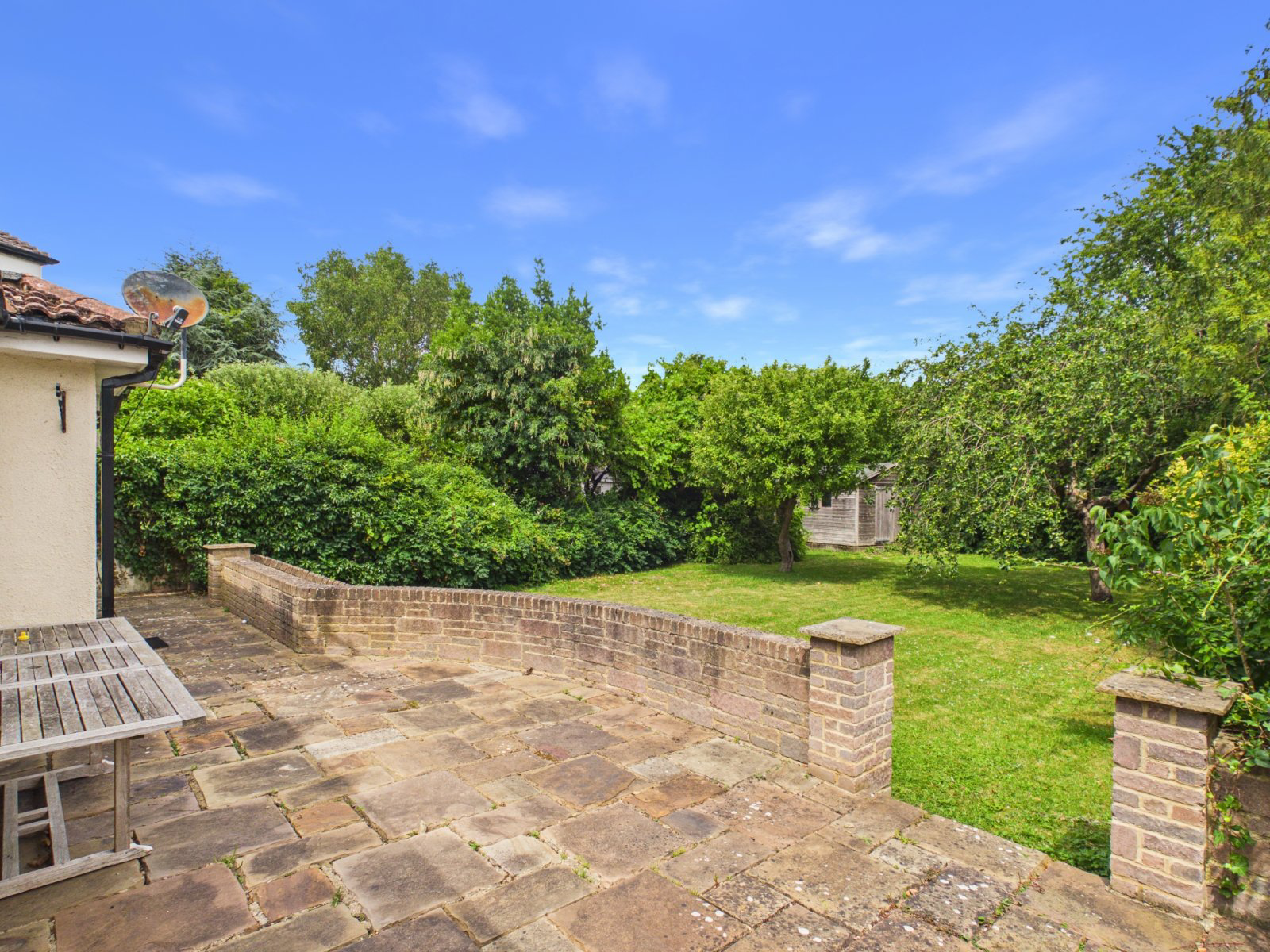Grosvenor Road, Staines-upon-Thames, Surrey, TW18, photo 11