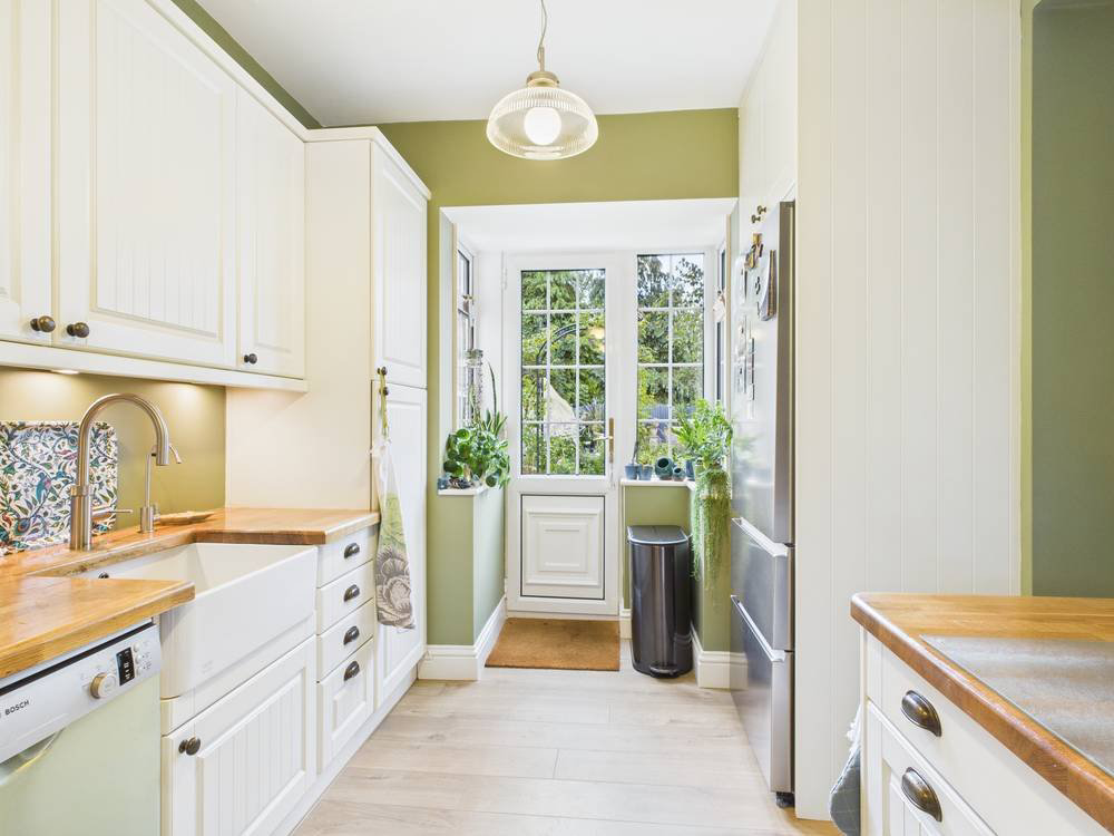 Stanwell Road, Horton, Berkshire, SL3, photo 20
