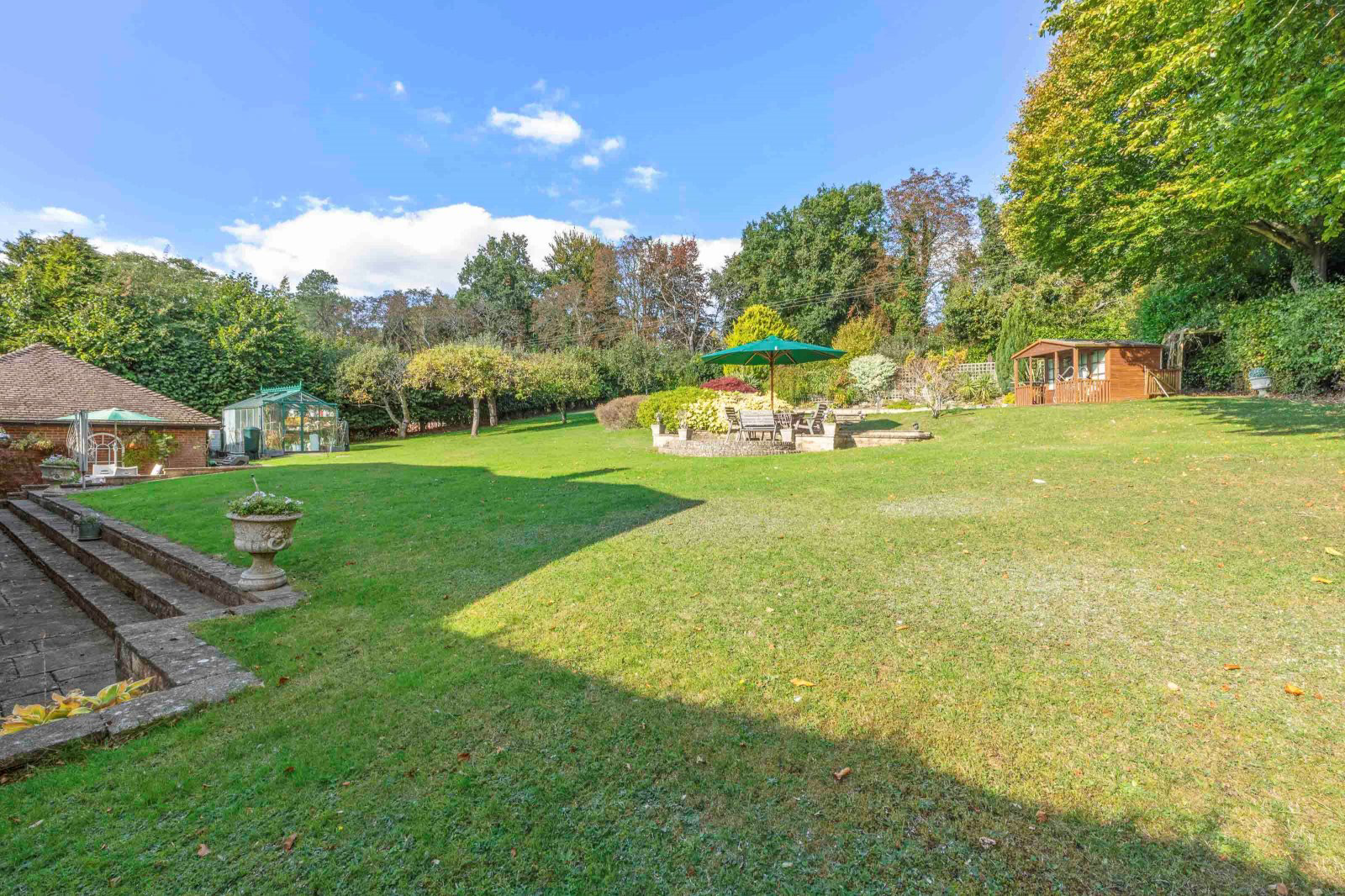 The Close, Bourne End, Buckinghamshire, SL8, photo 9