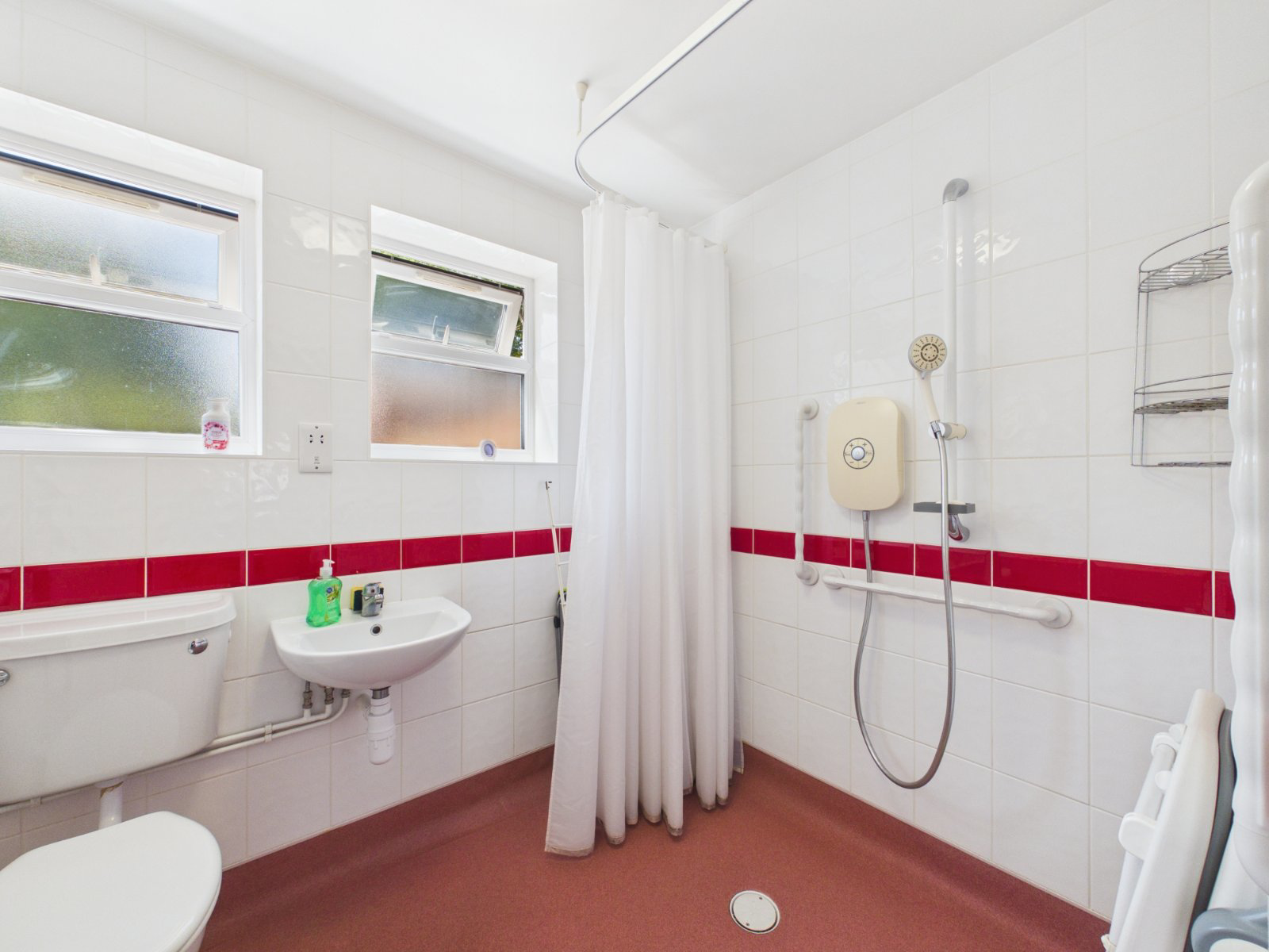 Rosemary Avenue, Hounslow, Middlesex, TW4, photo 17