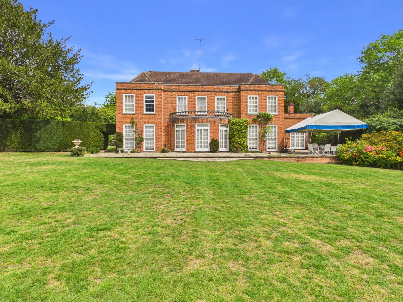 Littleworth Road, Littleworth Common, Nr Burnham, Buckinghamshire, SL1